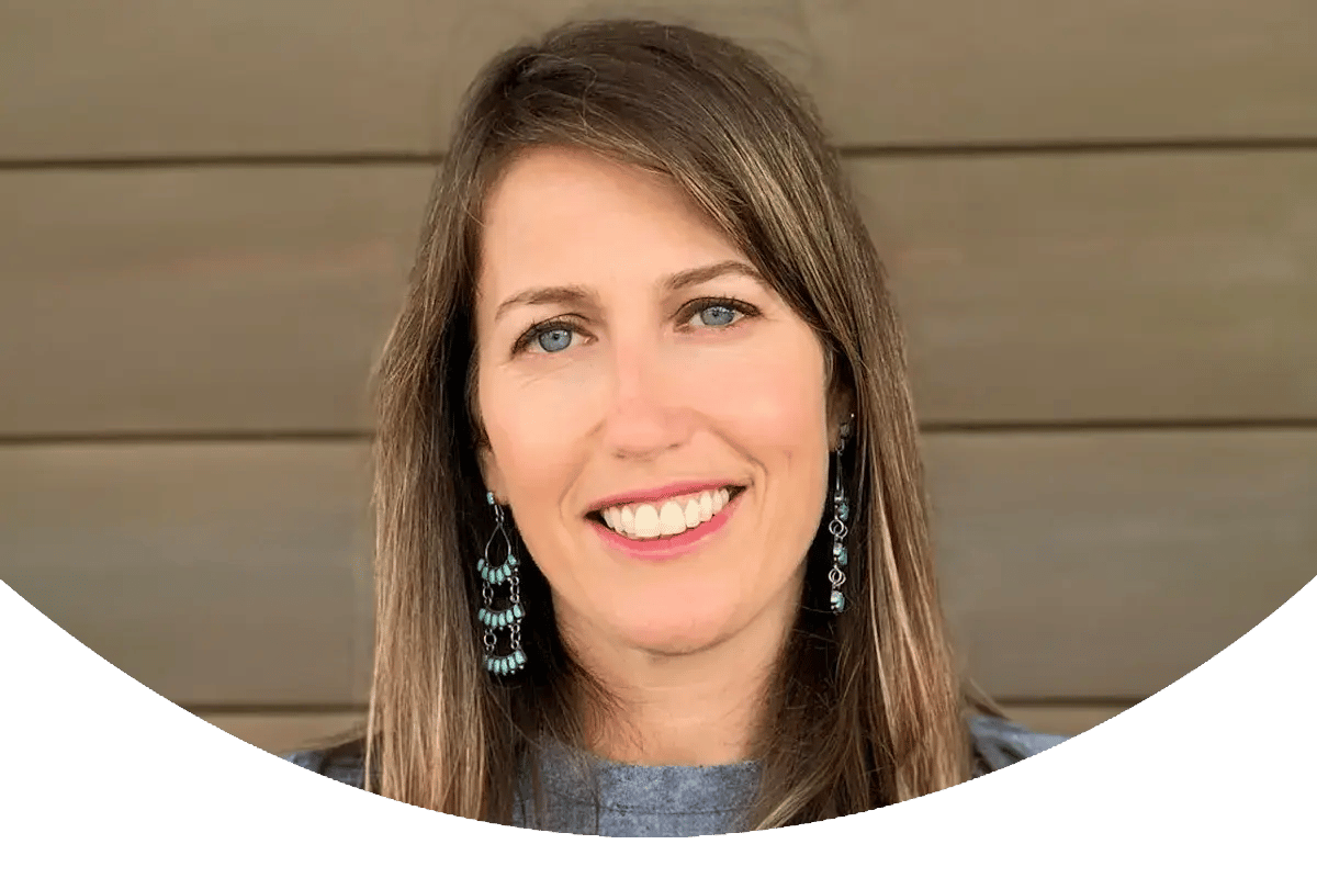 Headshot of Amy M., with CJP's Women's Philanthropy