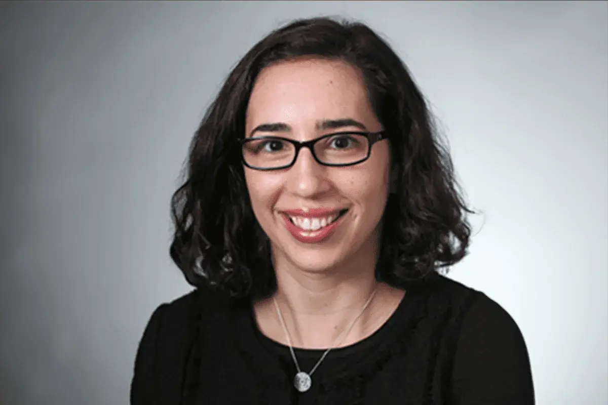Headshot of Melissa Garlick